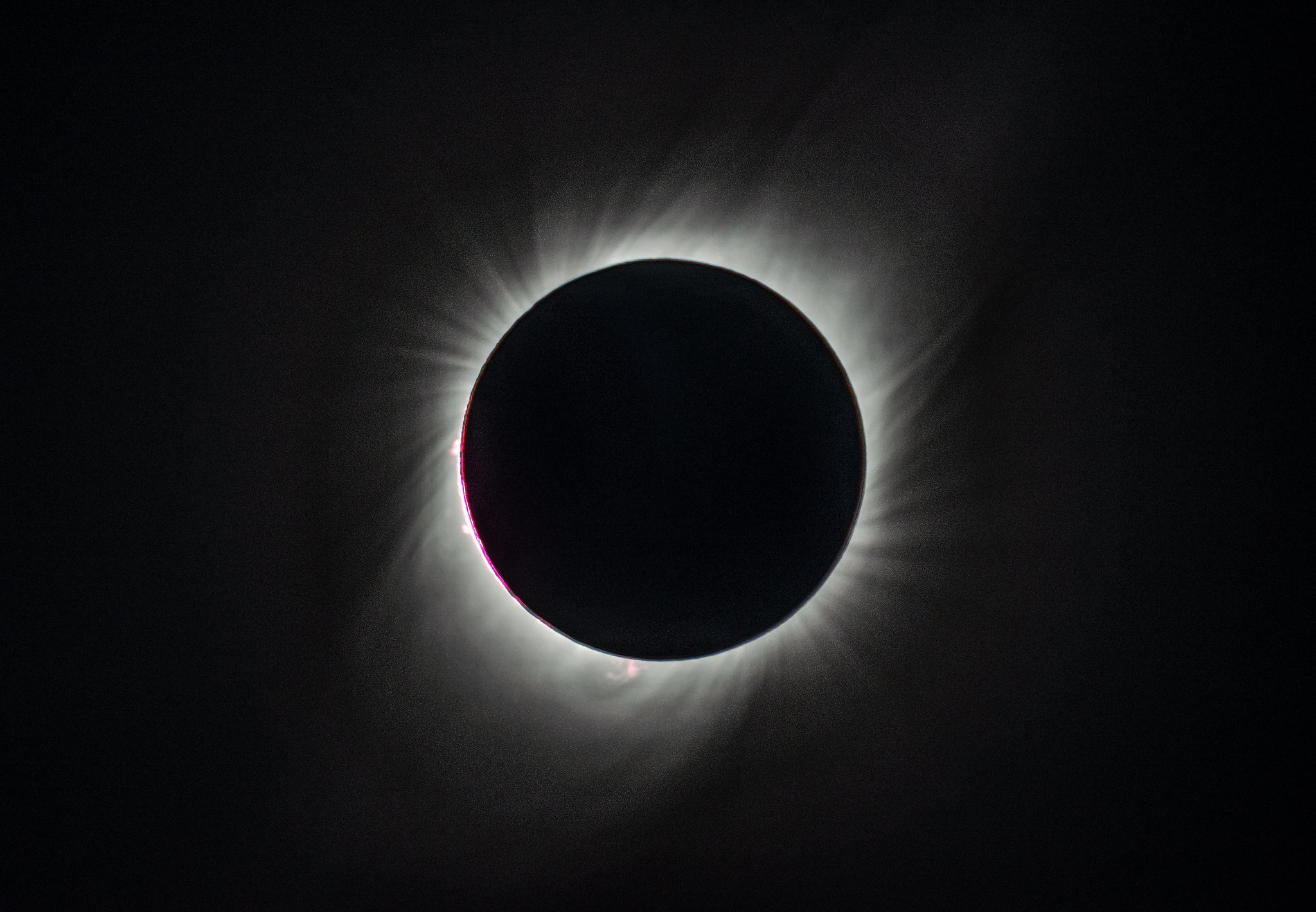 Eclipse1 Nasa:goddard:rebecca Roth
